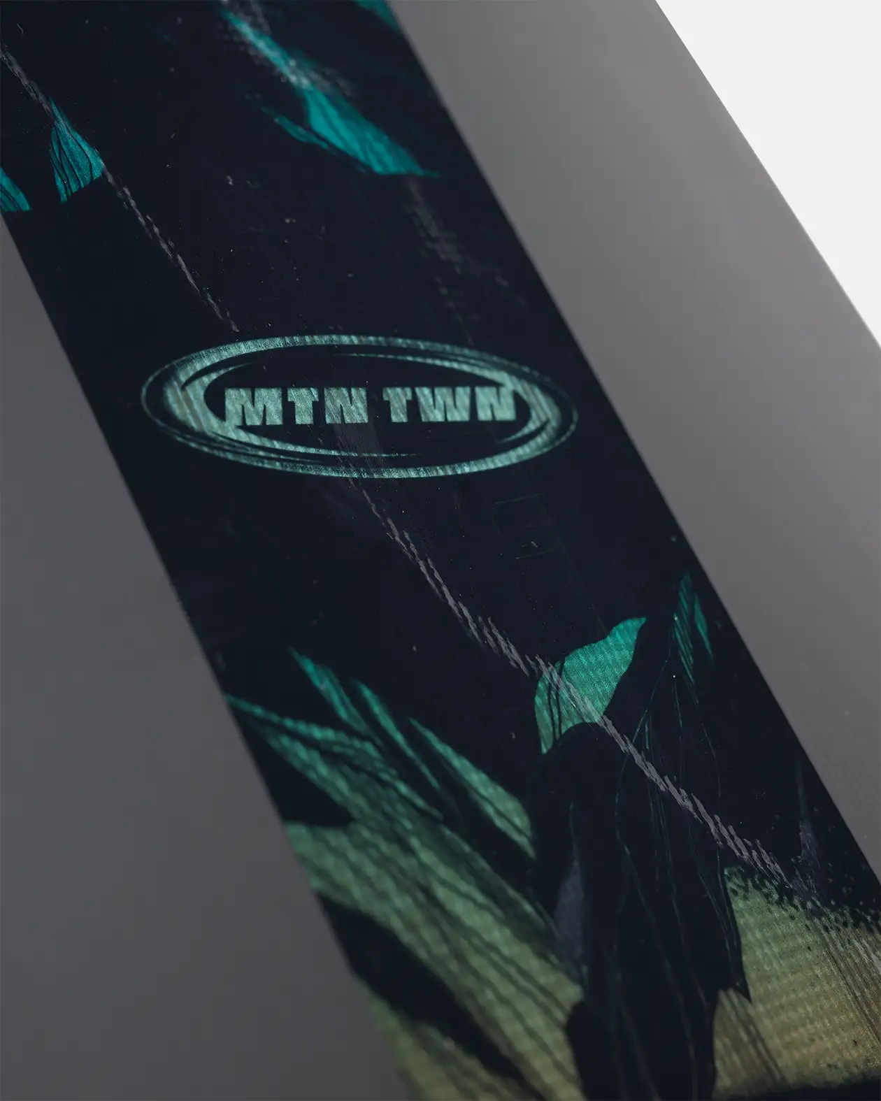 Men's Mountain Twin Snowboard - Image 9