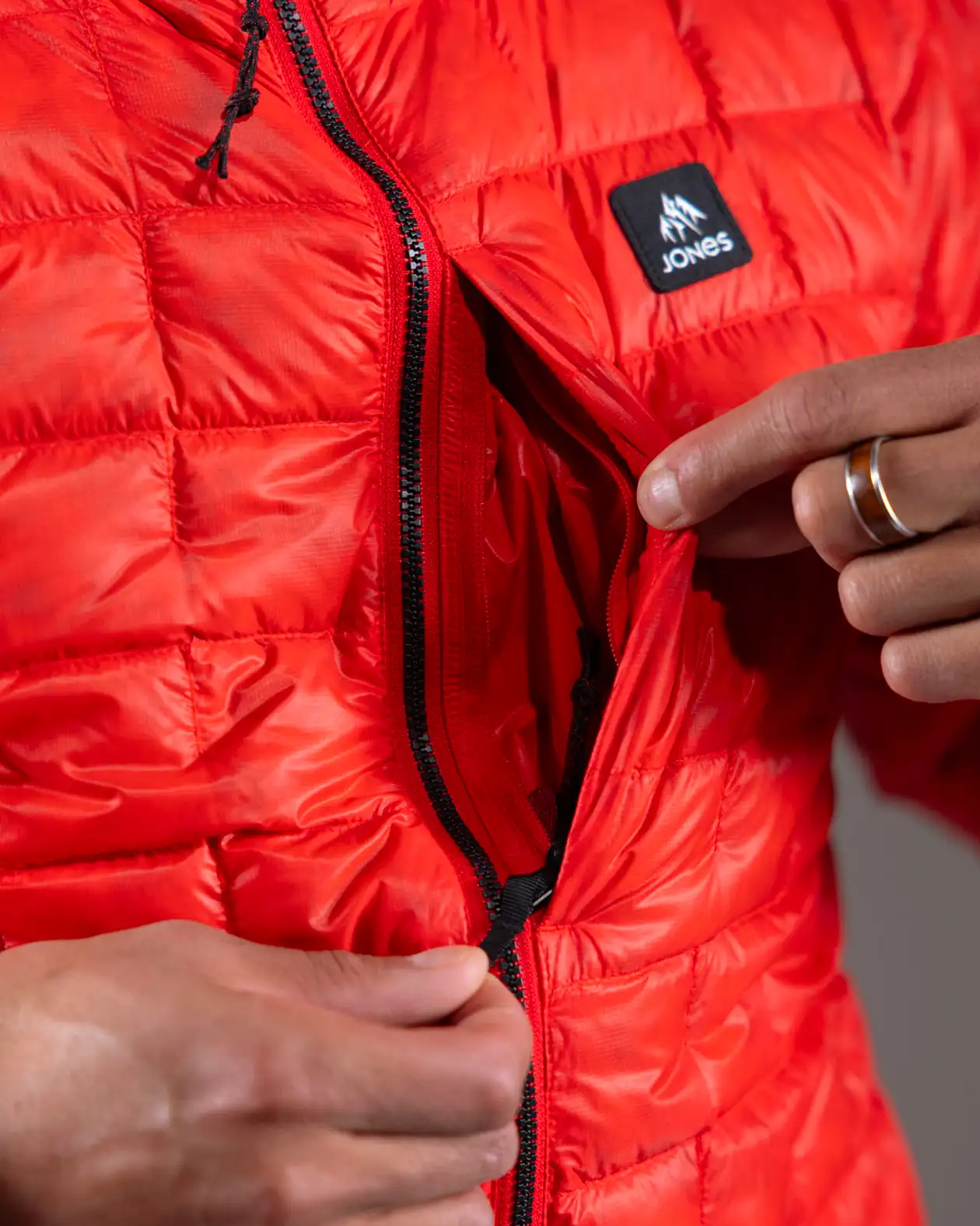 Men’s Ultra Re-Up Recycled Down Jacket 2025 - Image 11