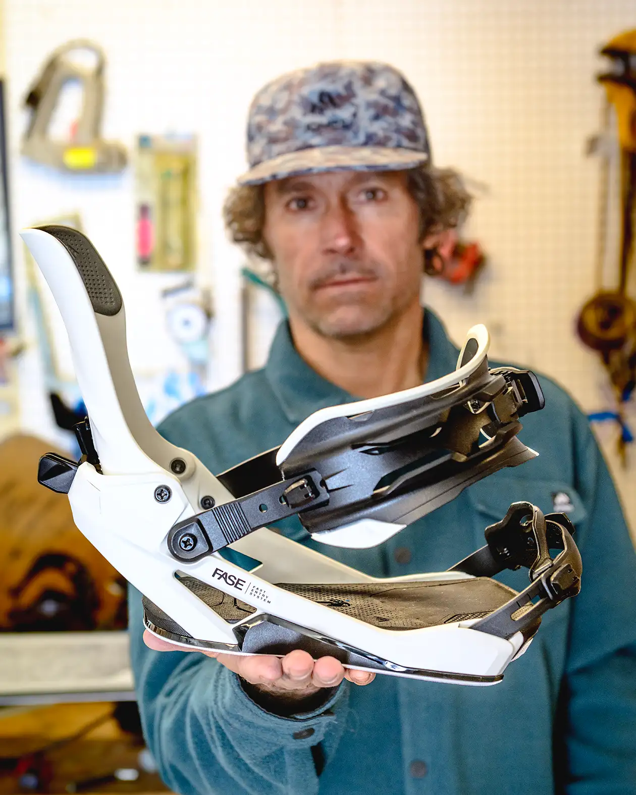 Mercury FASE® Snowboard Binding - Image 20