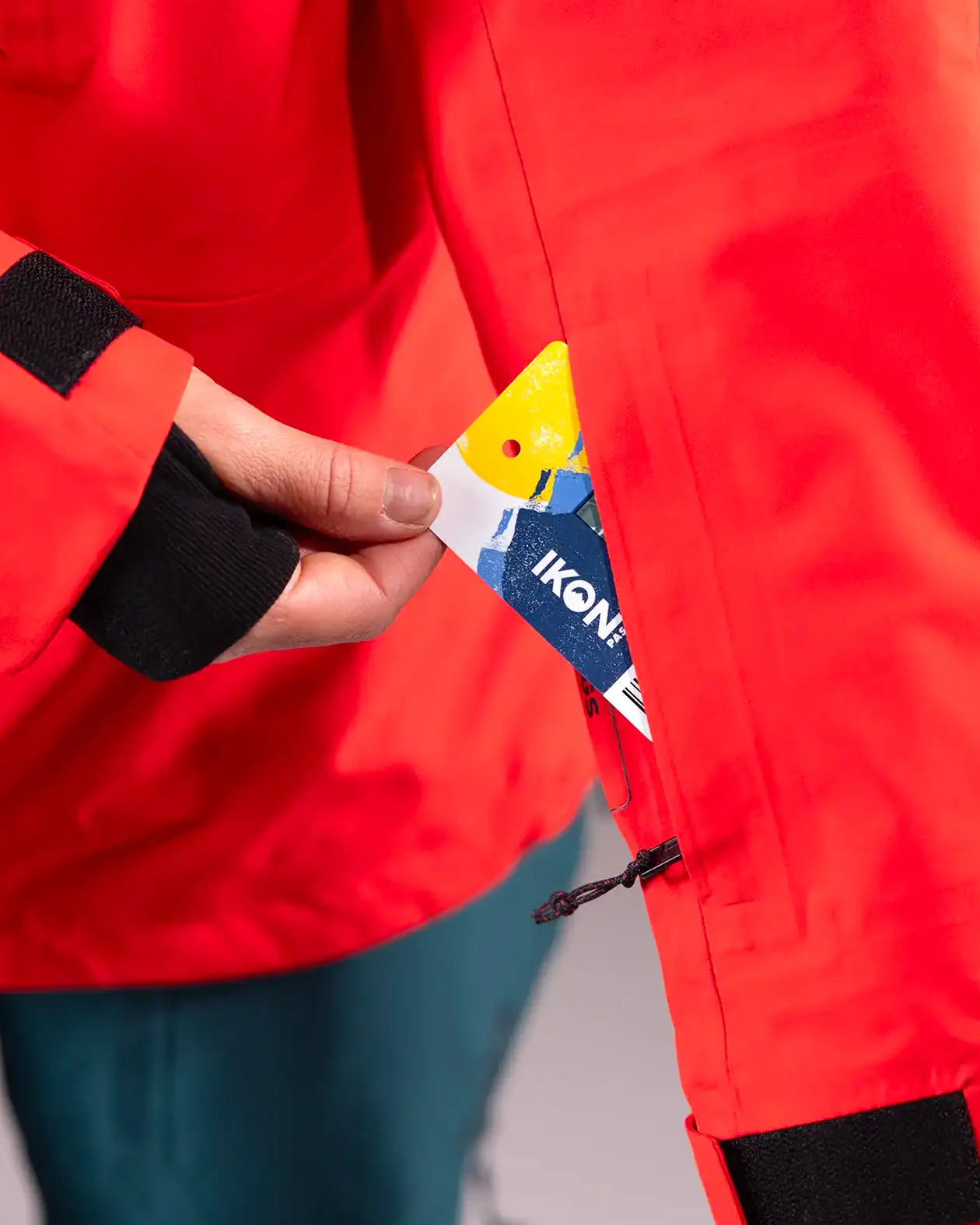 Women’s Shralpinist Stretch Recycled 3L Jacket 2025 - Image 13